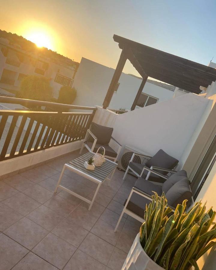 Stunning Apartment C106 With Balcony Looking Over Pool เปเยีย ภายนอก รูปภาพ